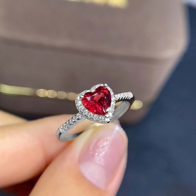 Delara Carmessia Ring | Vitguld