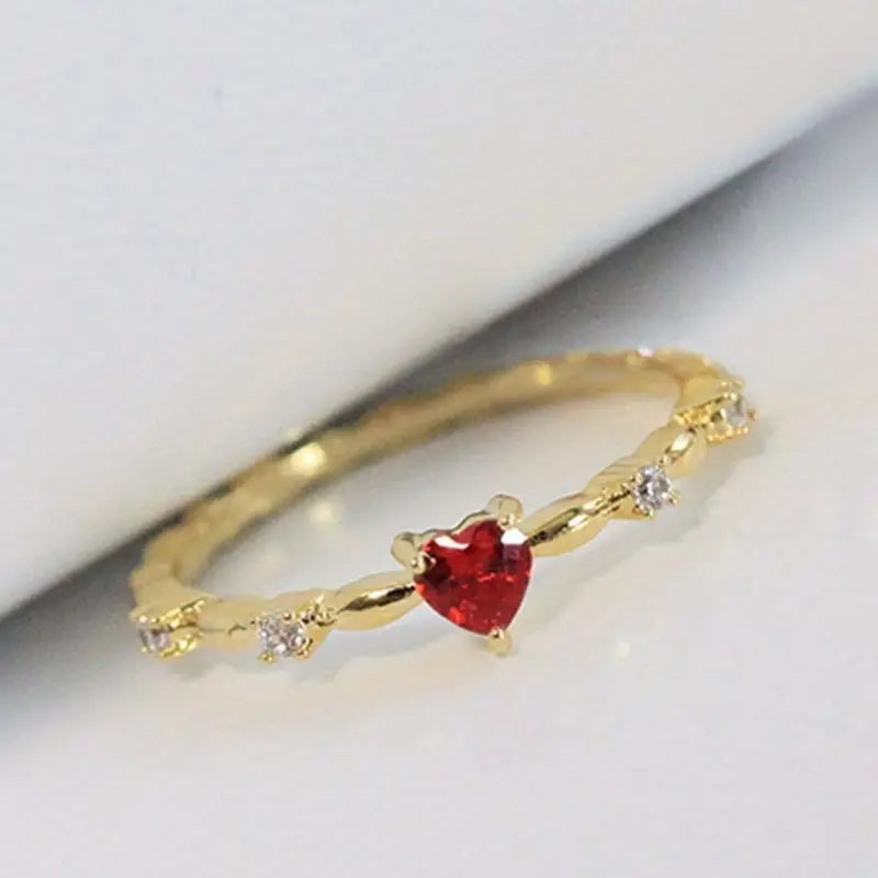 Coralyn Amoura Ring | Vitguld