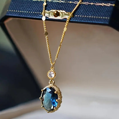 Thessia Lunebray Halsband | Guld