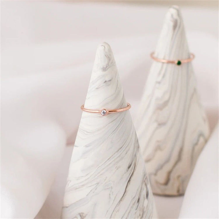 Amelia Månadssten Stapelbar Ring