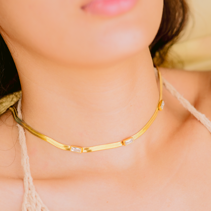 Eve Herringbone Guld Halsband