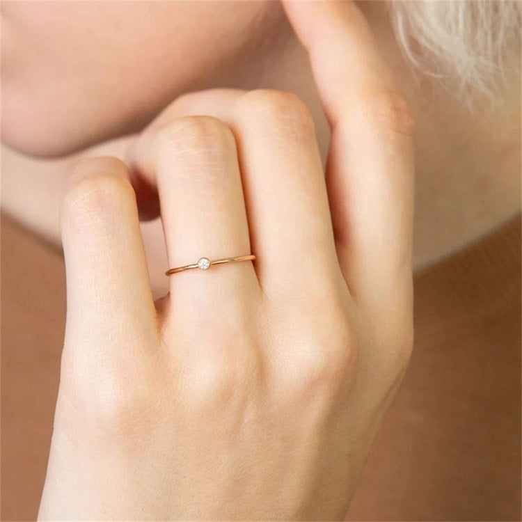 Amelia Månadssten Stapelbar Ring