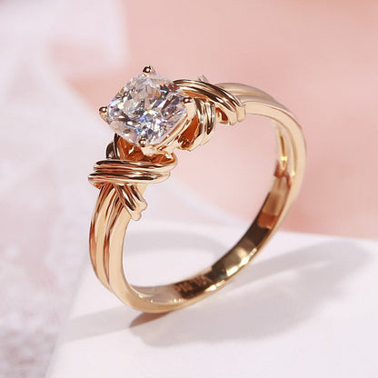 Knotted Band Statementring | Guld