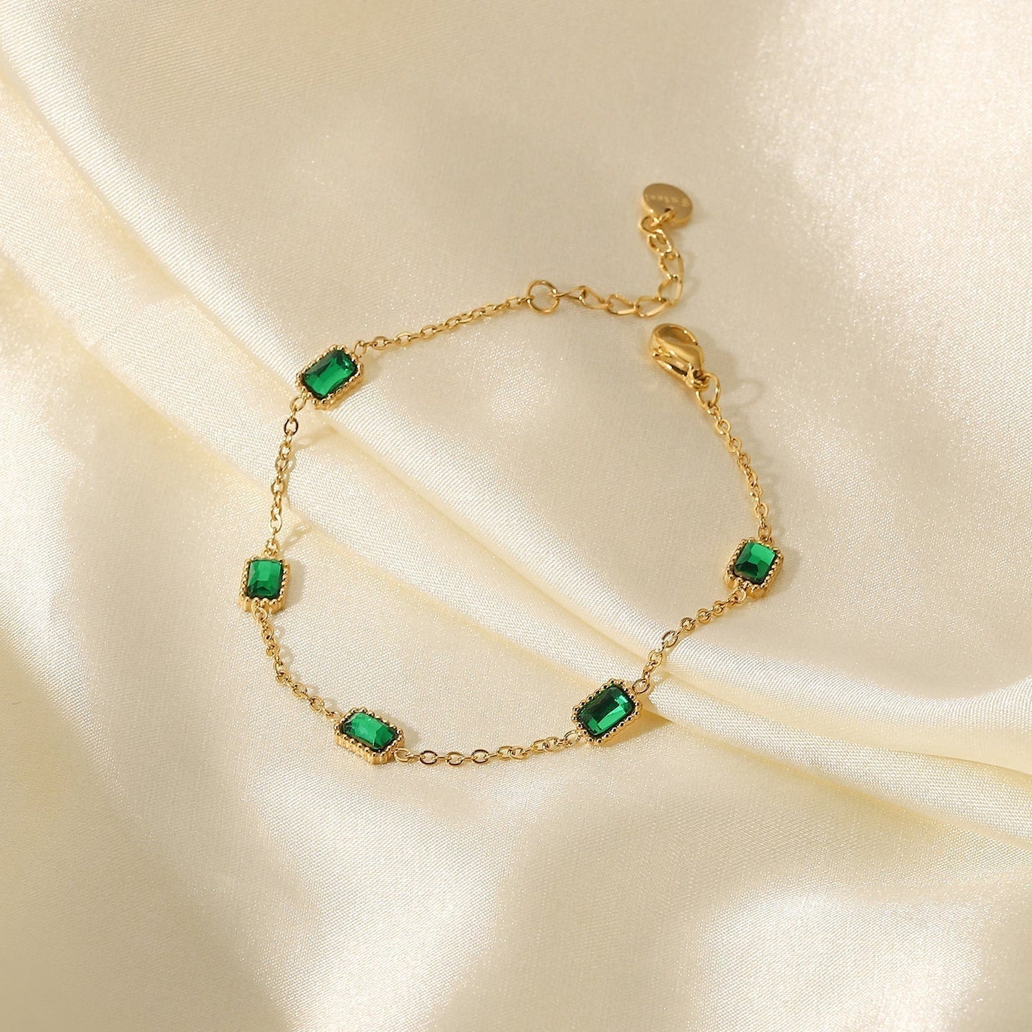Erin Grön Armband