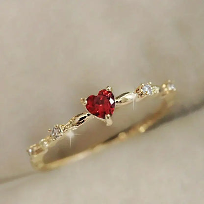 Coralyn Amoura Ring | Vitguld
