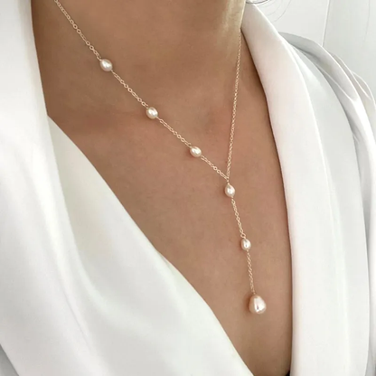 Cascading Pärl Lariat Halsband