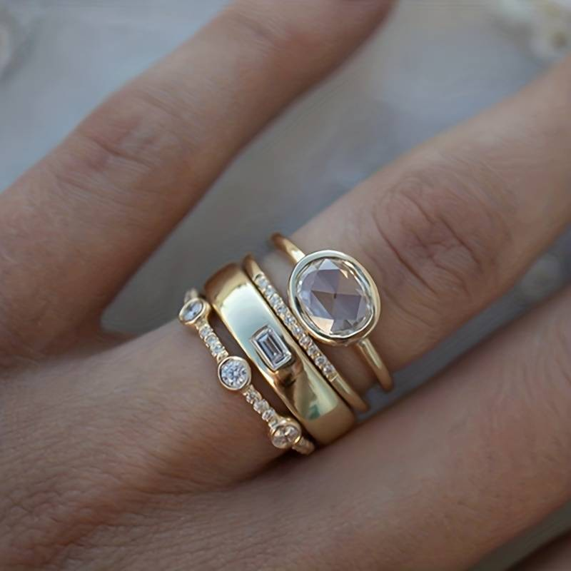 Guld Stacked Bezel Ring Set
