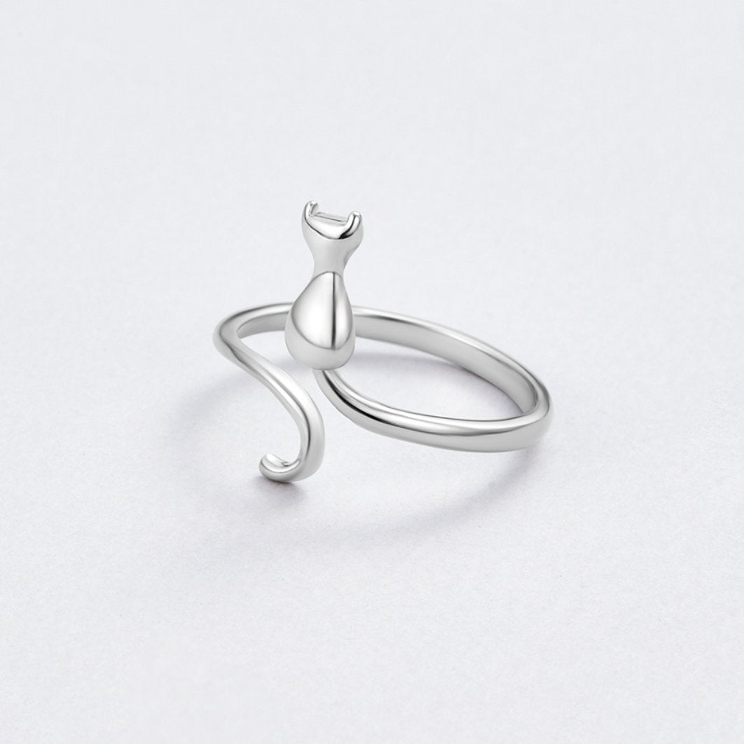 Silver Katt Motif Ring